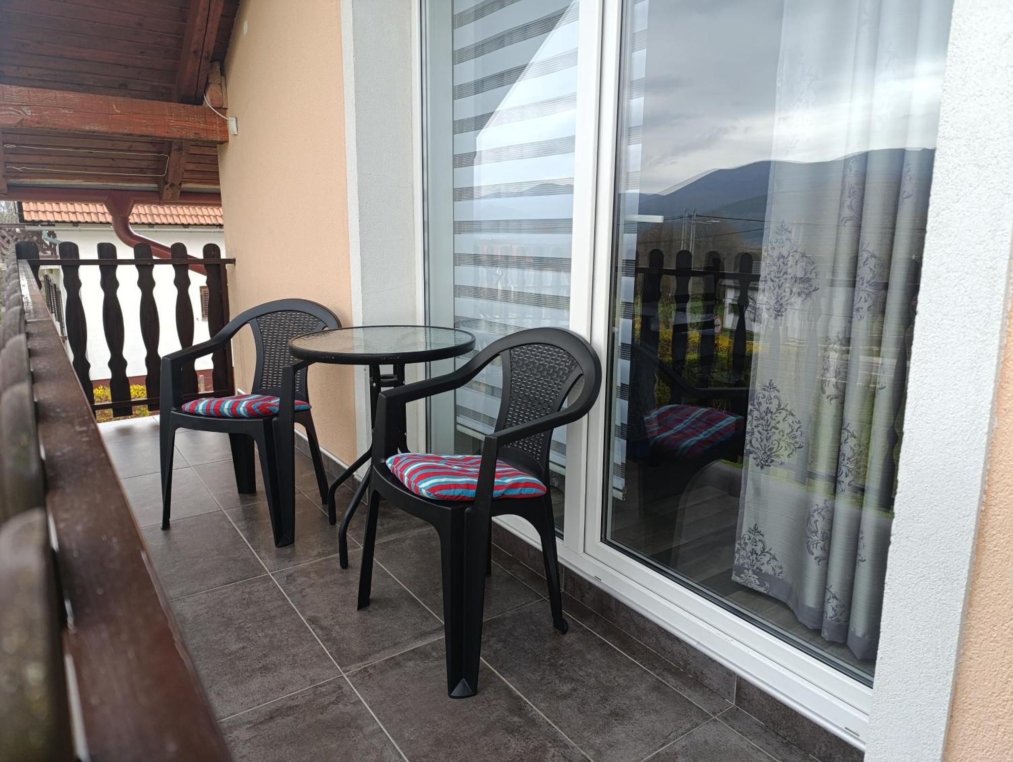 Guest House Toic Korenica Phòng bức ảnh